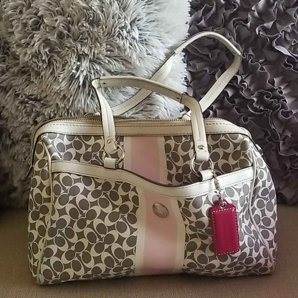 Coach leather small C's purse